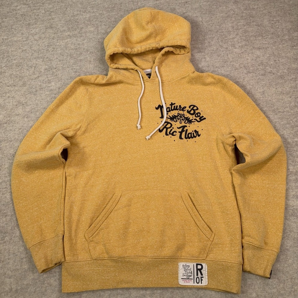 Ric Flair Roots of Fight Hoodie Mens Medium Yellow Pullover Sweatshirt WWE WCW